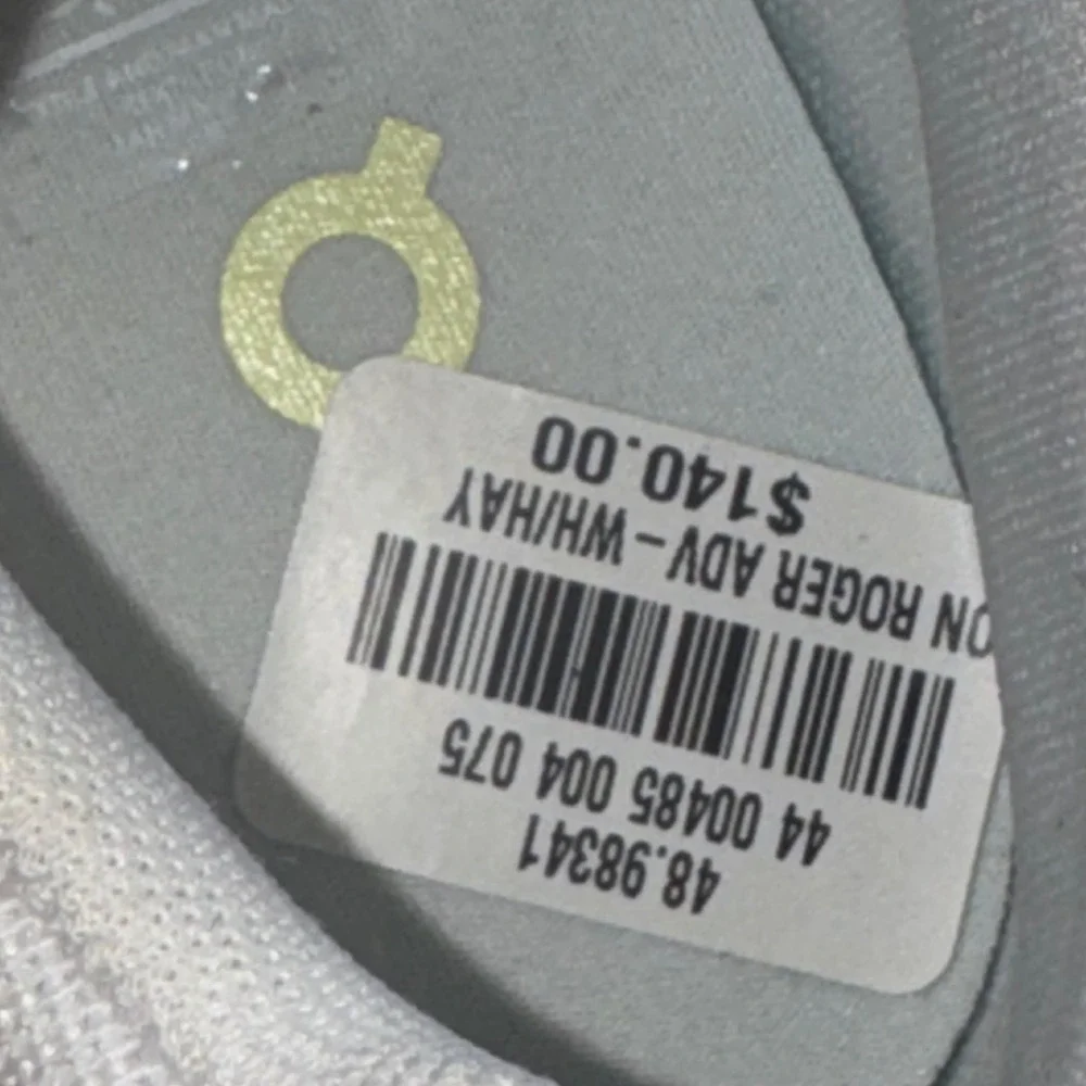 On Cloud THE ROGER Advantage Men 7.5 Sneakers White Hay Yellow Walking Shoes EUC